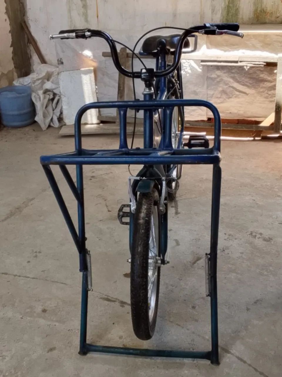 VENDE-SE UMA BICICLETA  - Foto 4