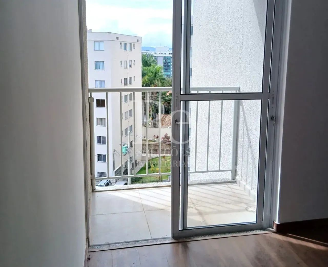 APARTAMENTO 02 QUARTOS 01 SUÍTE PALMARES VENDA
