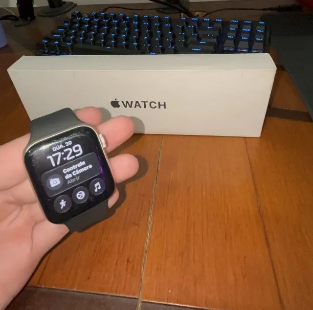 Apple Watch SE 3 44mm GPS Alumínio Estelar (Starlight) - Foto 2