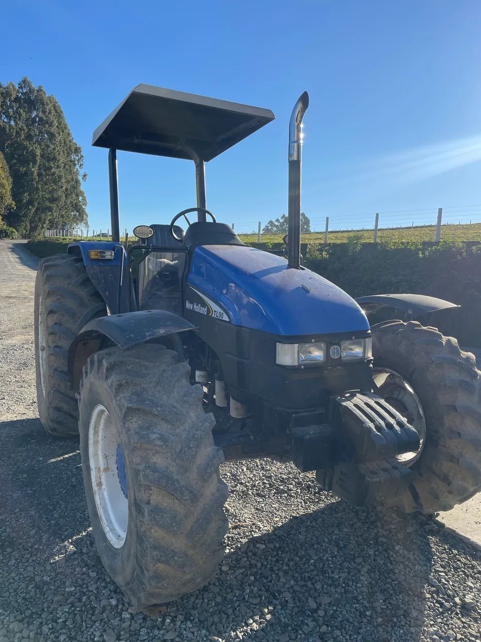 Trator TL90