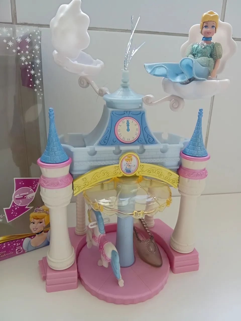 Carrossel da Cinderela Disney  - Foto 5