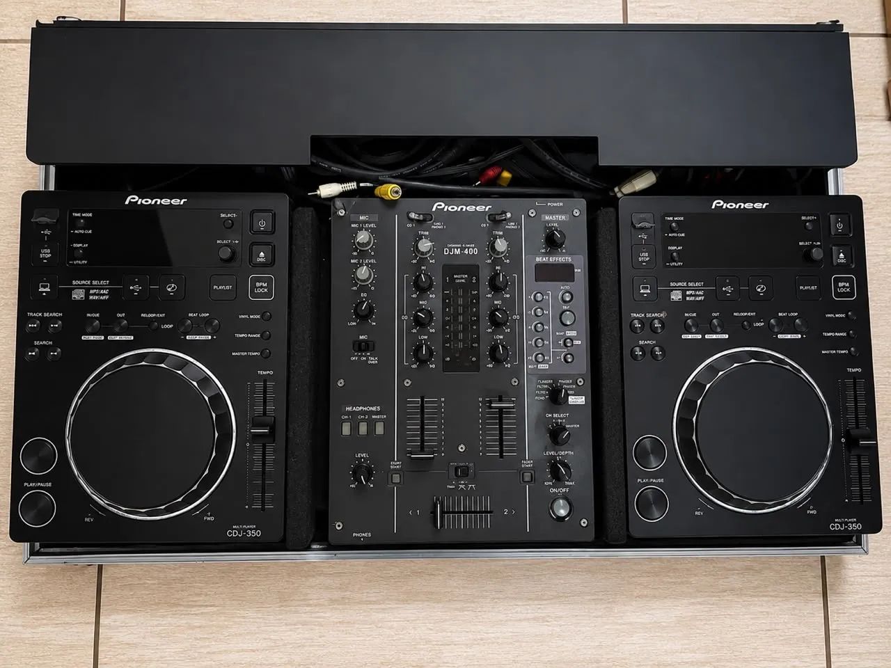 MESA DE DJ PIONEER - COMPLETA