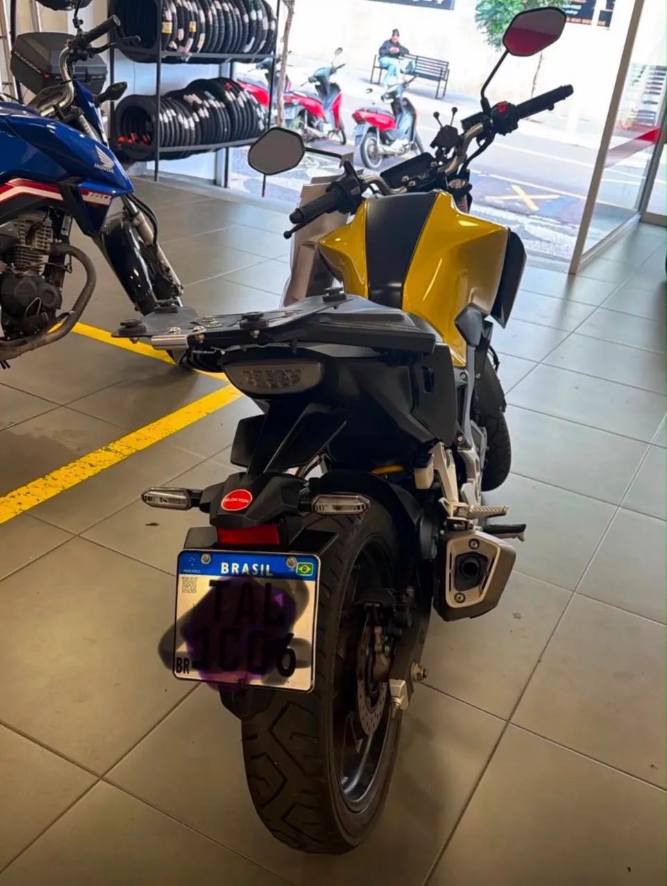 CB 300F - Foto 3