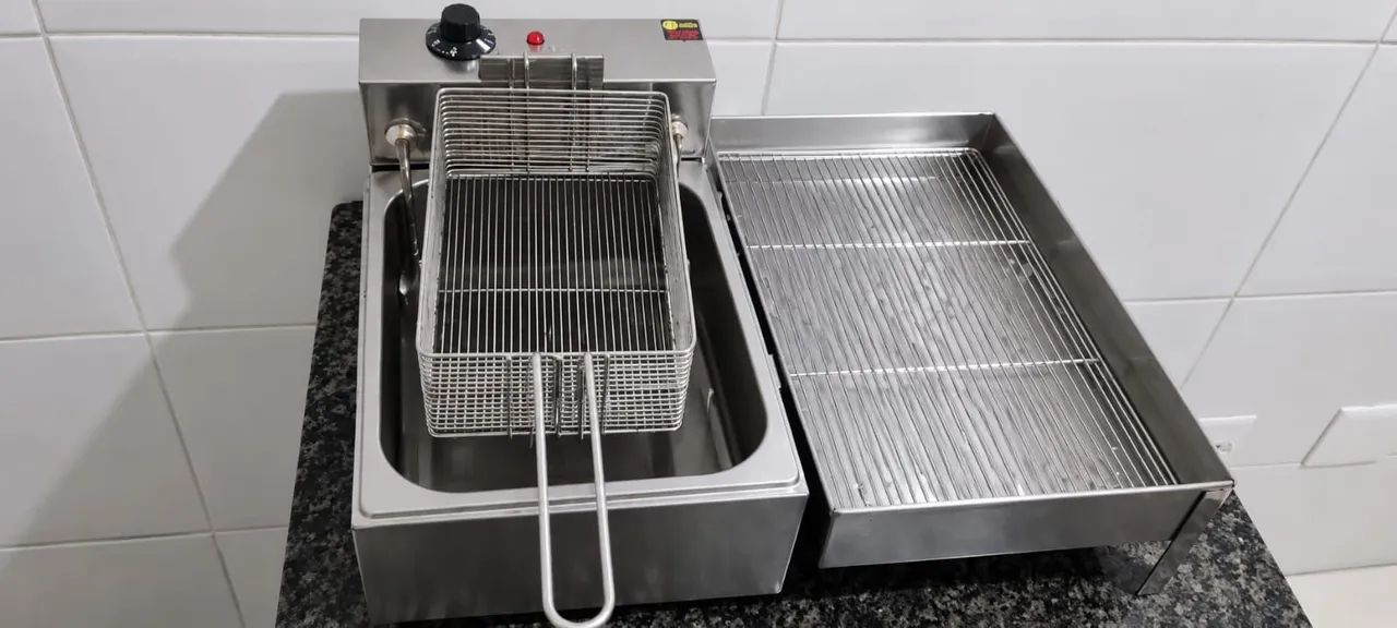 Fritadeira elétrica 220 vts