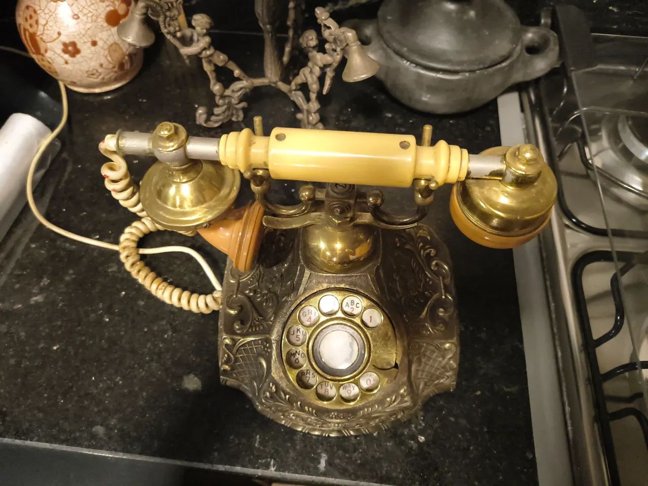 Telefone antigo 