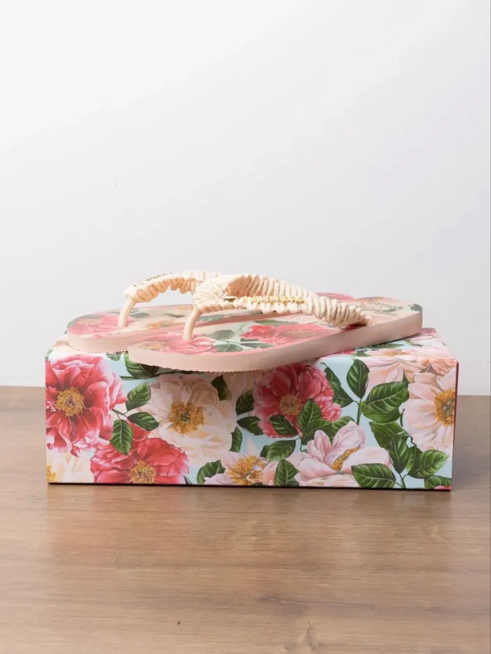Havaianas X Dolce&Gabbana  - Foto 2