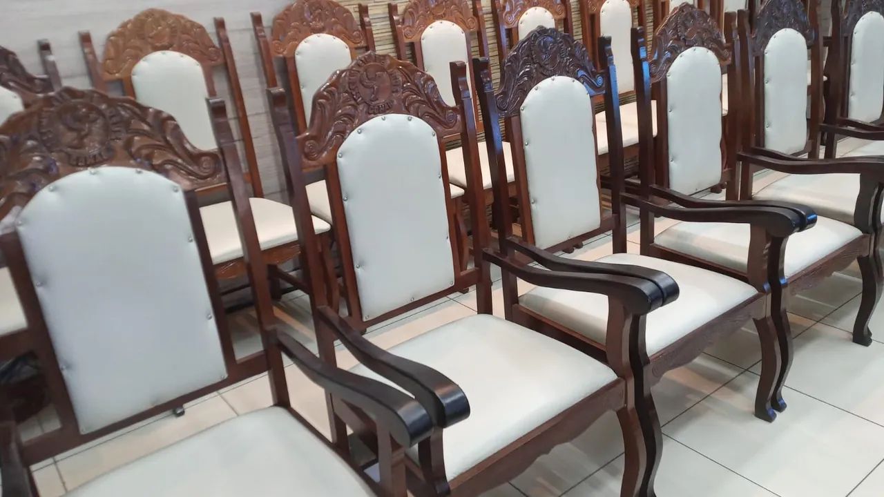 Capotaria dos bancos da sua igreja  - Foto 4