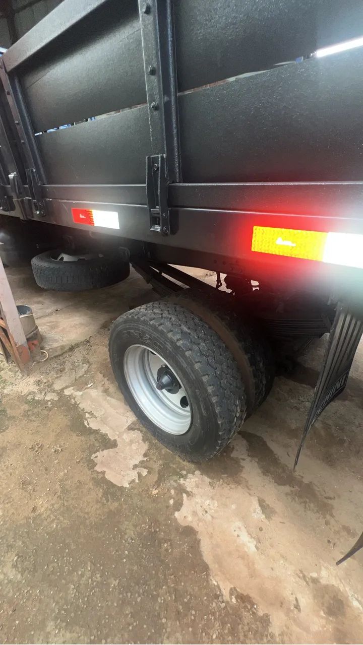 Vendo ou troco VW 7.90 s  - Foto 5