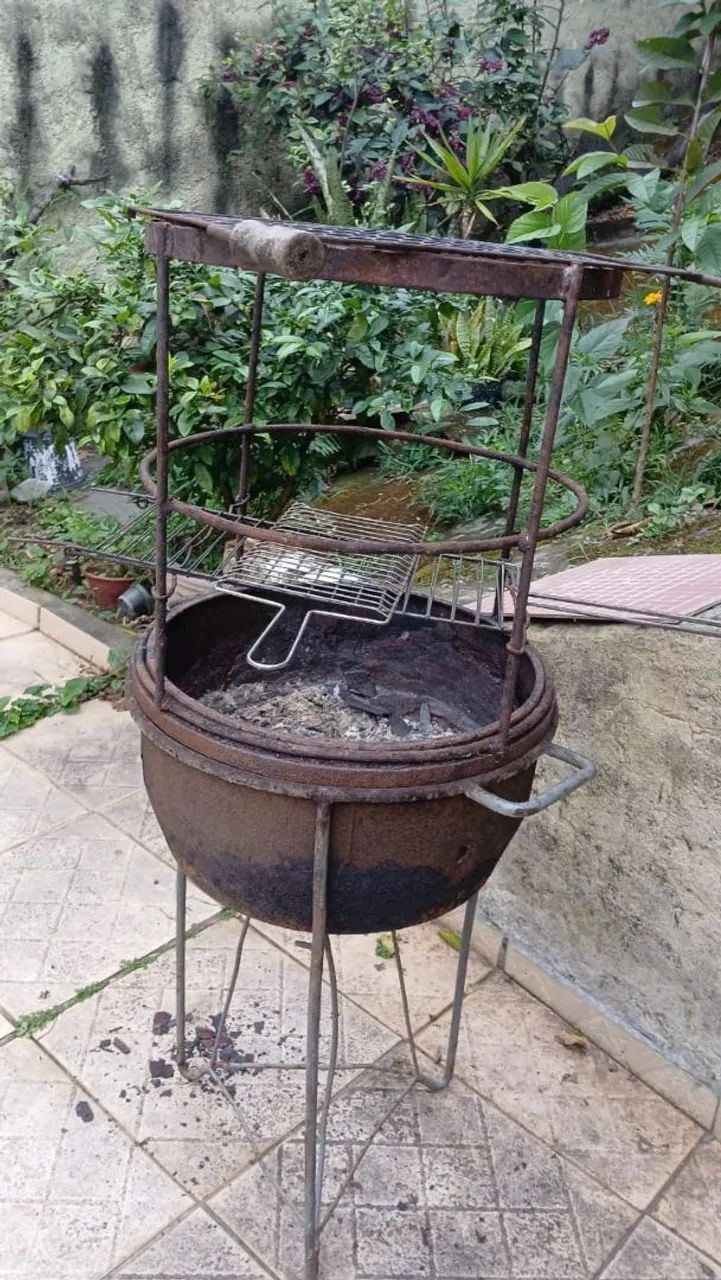 CHURRASQUEIRA DE RODA DE CAMINHÃO  - Foto 2