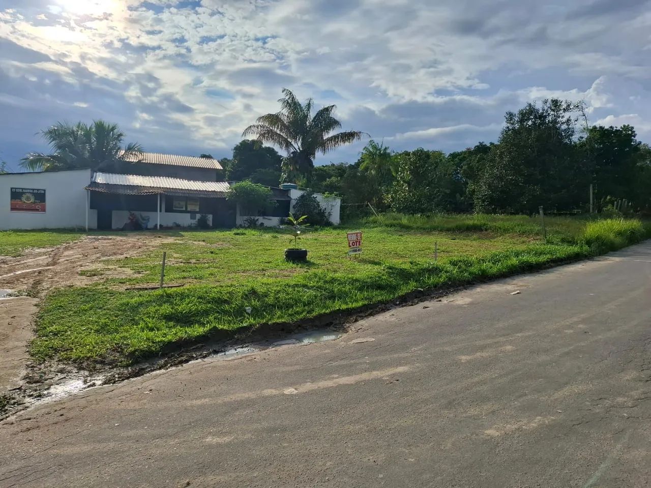 Vende se terreno 