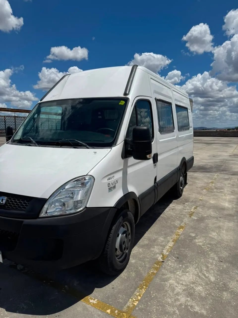 Iveco Daily DAILY FURGÃO 45-160 3.0 12m³ (Die.)(E6) 2013