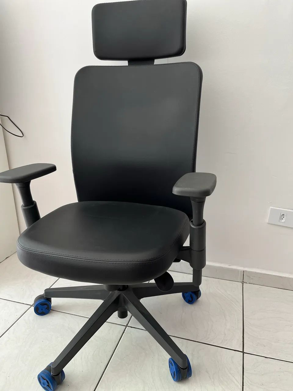 Cadeira Flexform Tecton All Black Unique