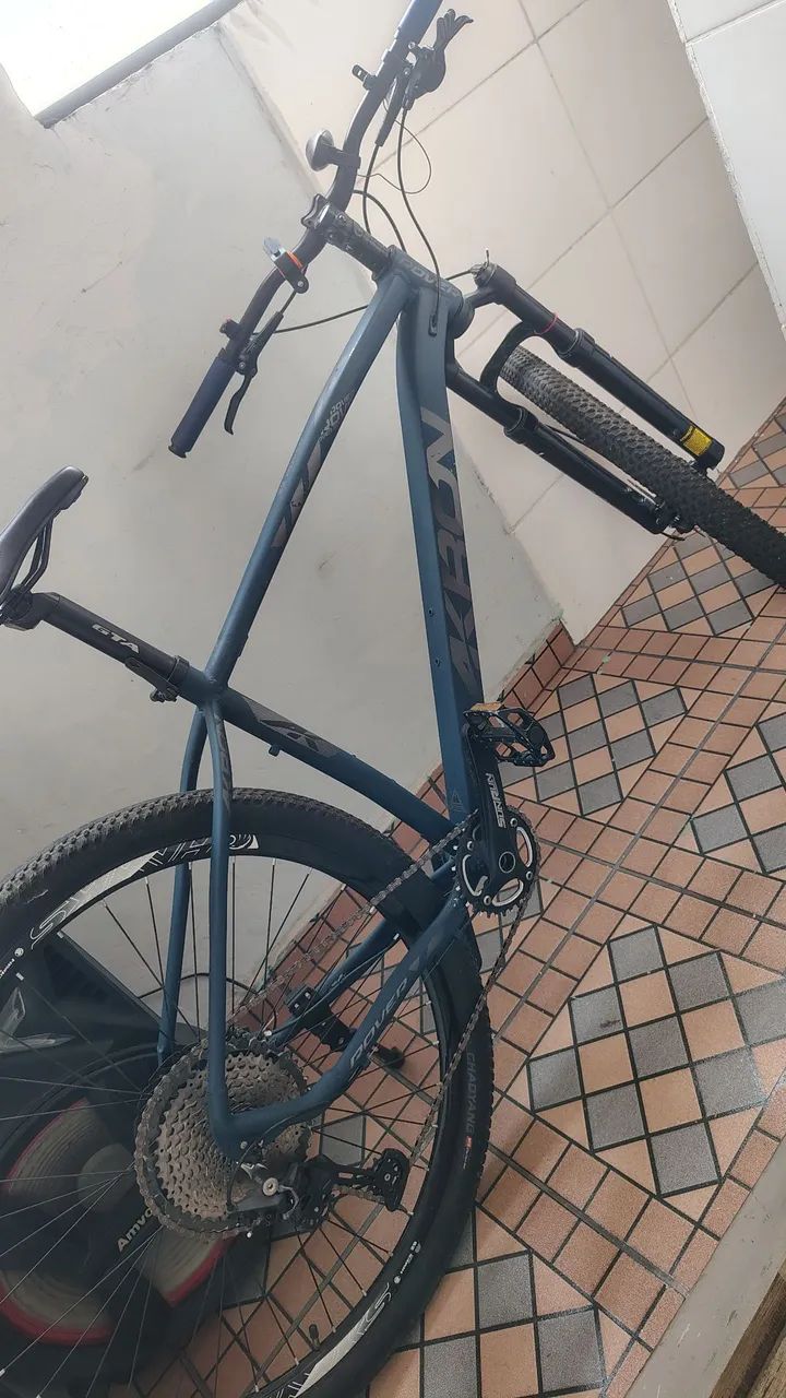 Bicicleta aro 29 - Foto 2