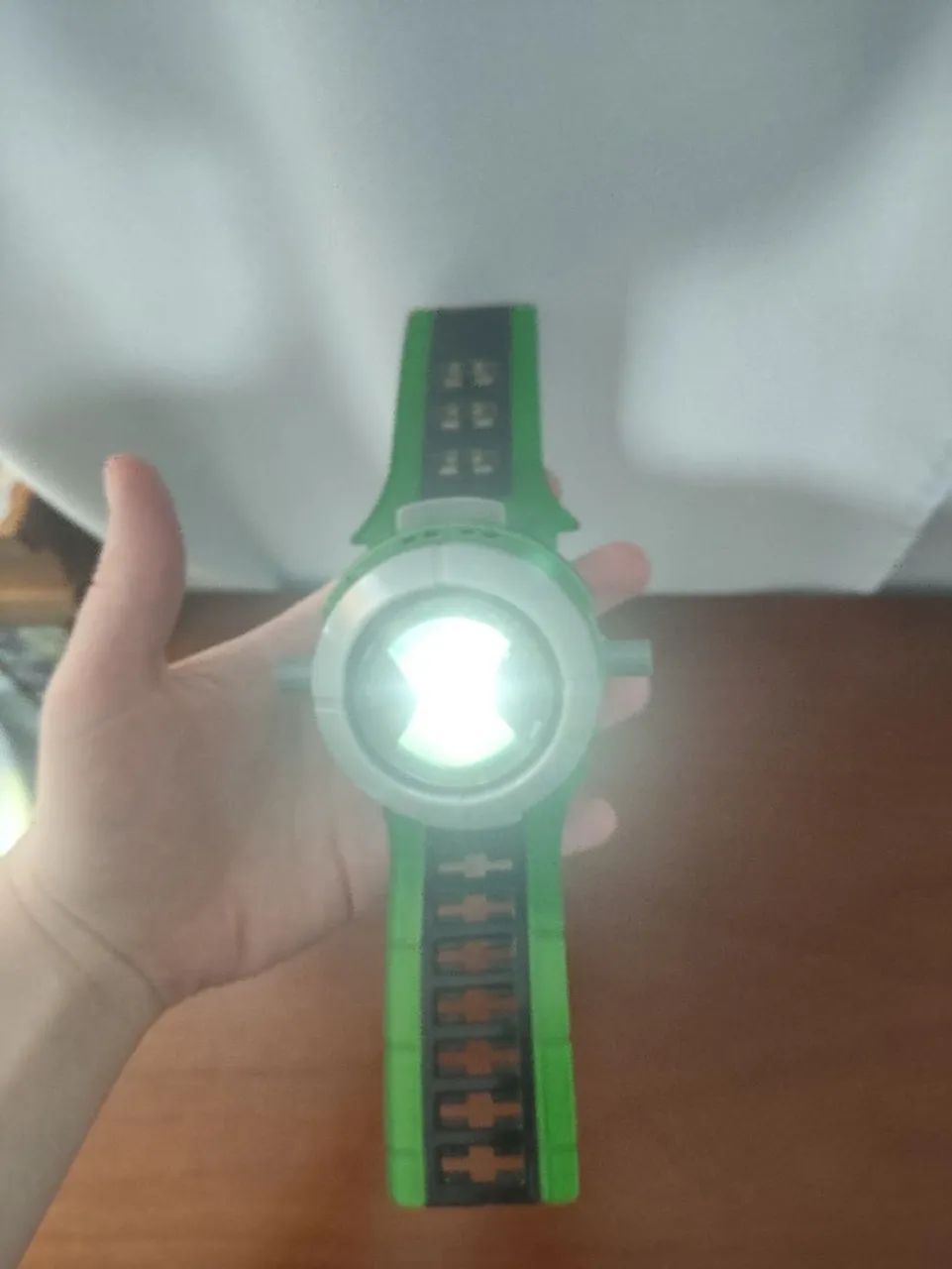 Relógio Ben 10 ommitrix força alien bandai - Foto 3