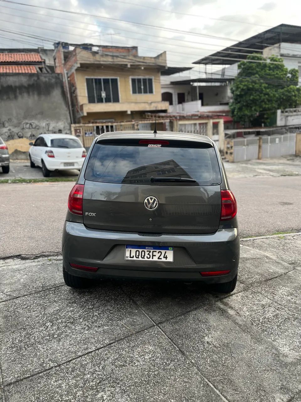 Volkswagen Fox Fox 1.0 Mi Total Flex 8V 3p 2013