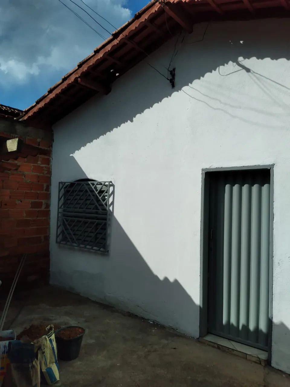 Vendo essa casa da frente e do fundo  - Foto 2
