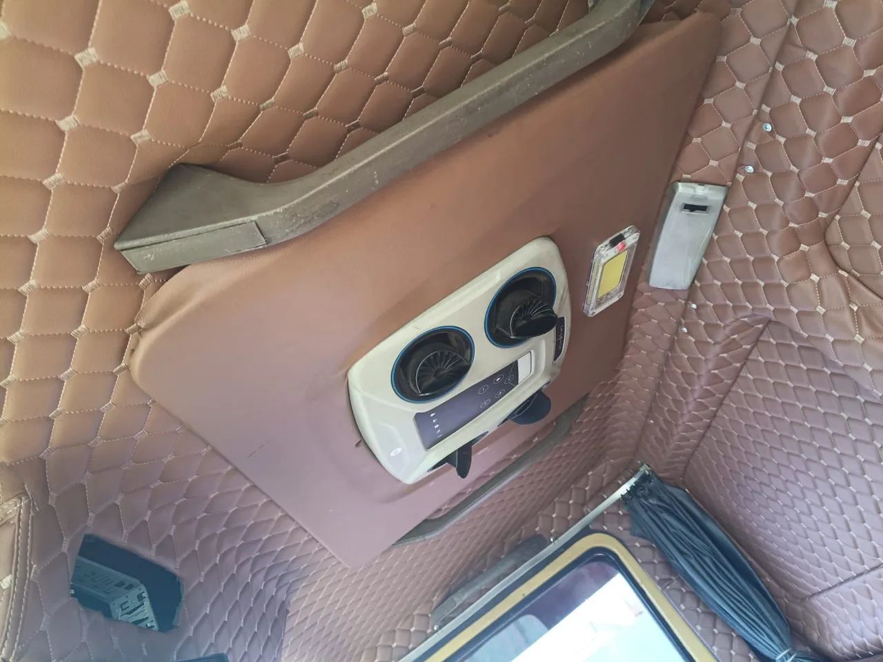 Mercedez Benz  - Foto 4