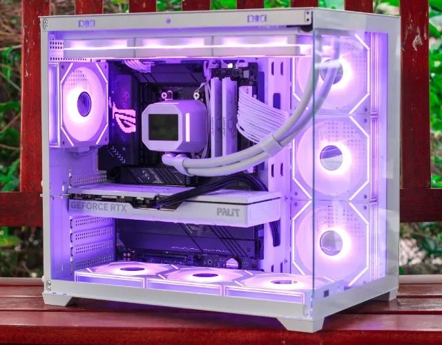 7800X3D - 32GB - RTX 5070 - Foto 2