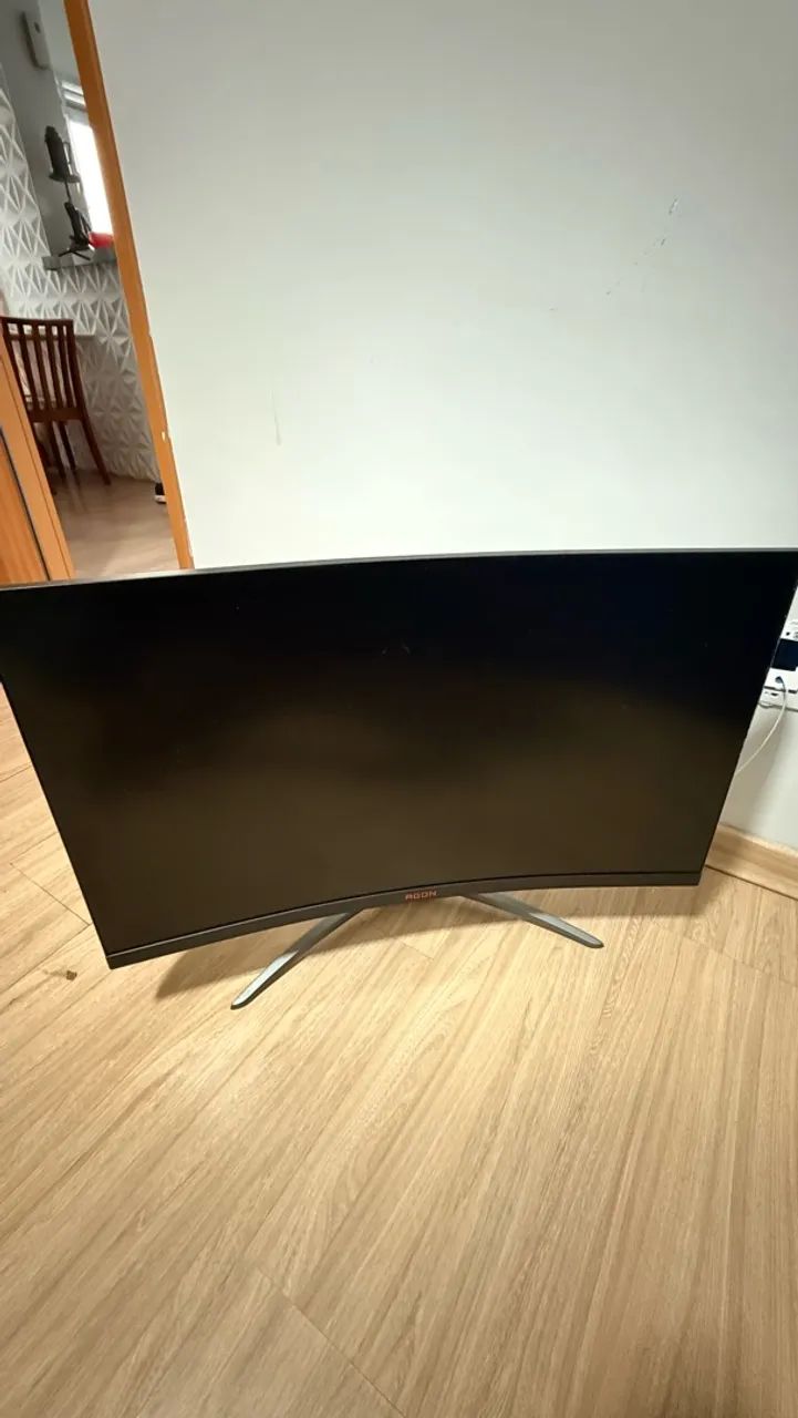 Monitor Gamer Curvo AOC Agon 31.5"