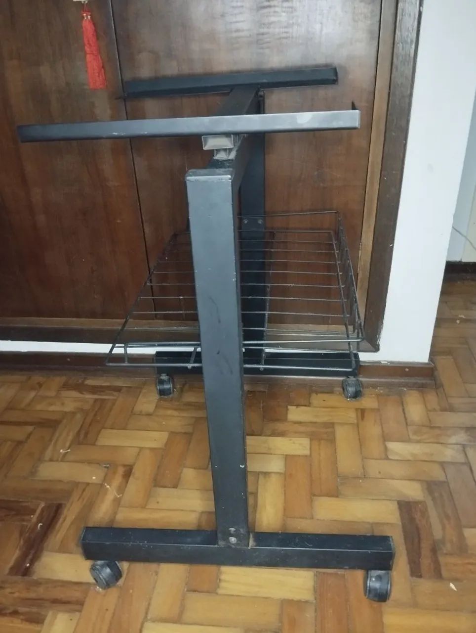 Nostálgica mesa para TV   - Foto 4