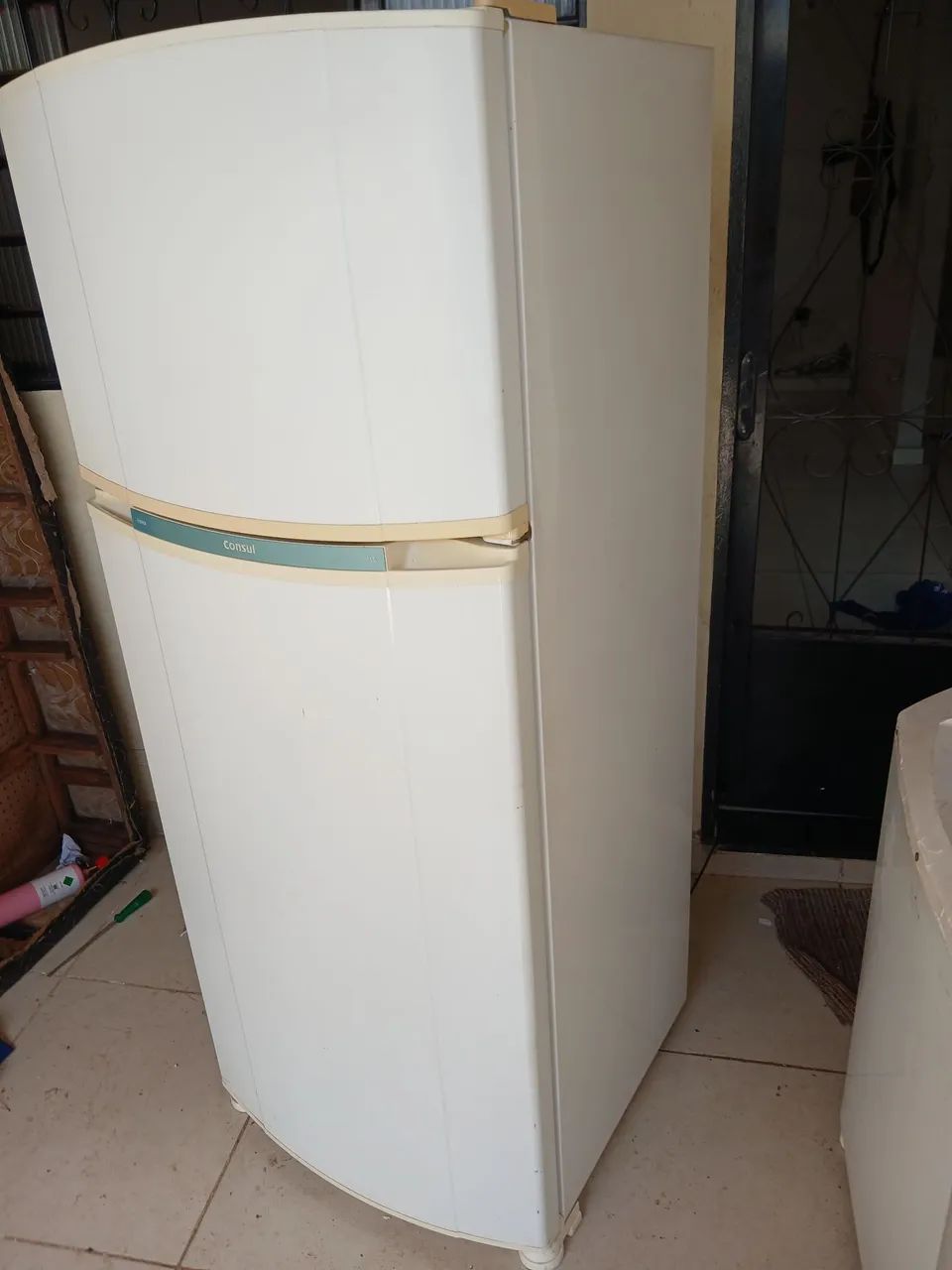 Geladeira 220 voltes 