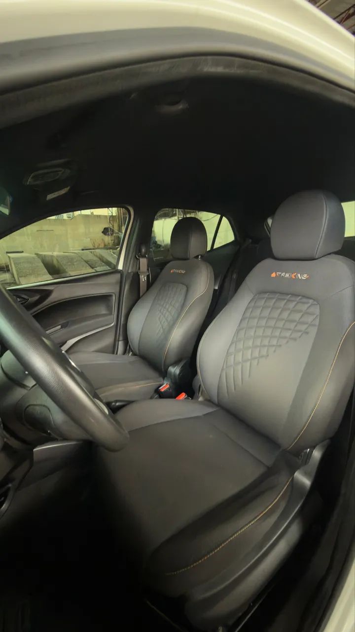Fiat Argo Trekking 1.8 16V Flex AUT 2020 - Foto 9