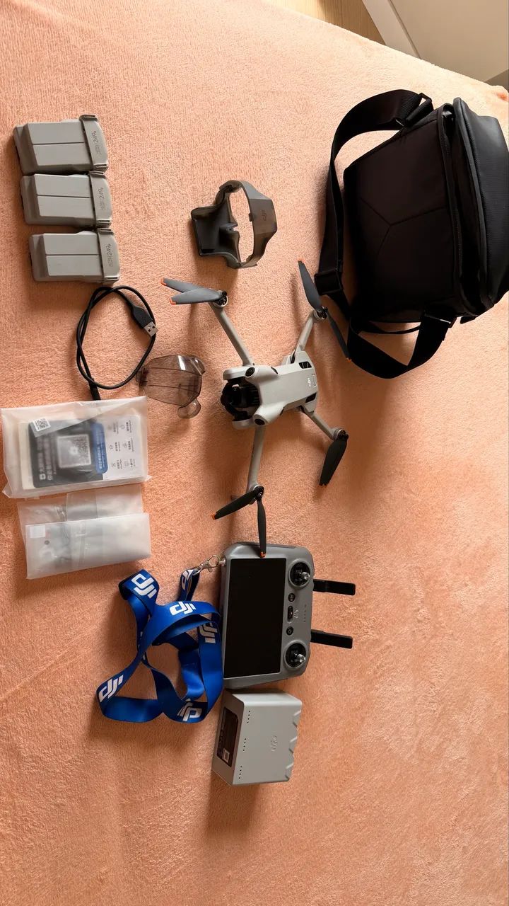 Drone DJI MINI 4 pro fly more combo  - Foto 3