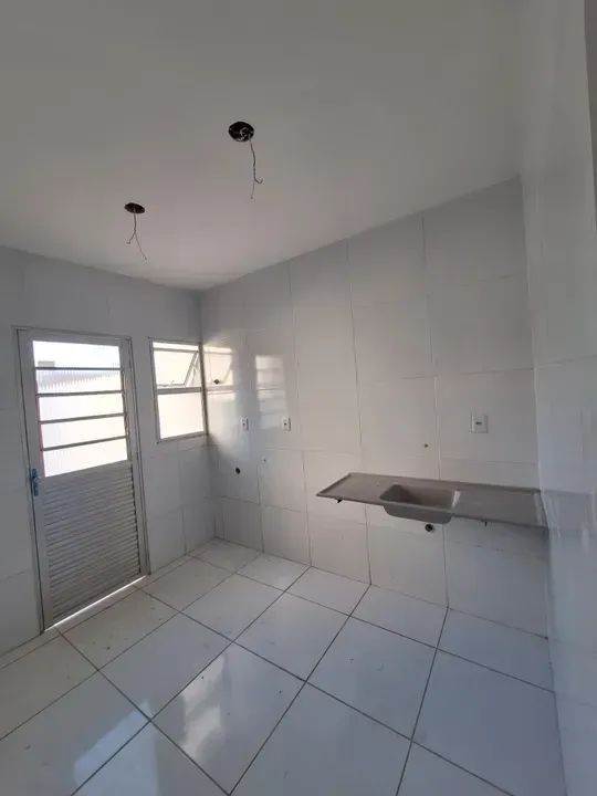 VENDO CASA RES JARDIM DE MONET, PRÓXIMO AO CEASA - Foto 3