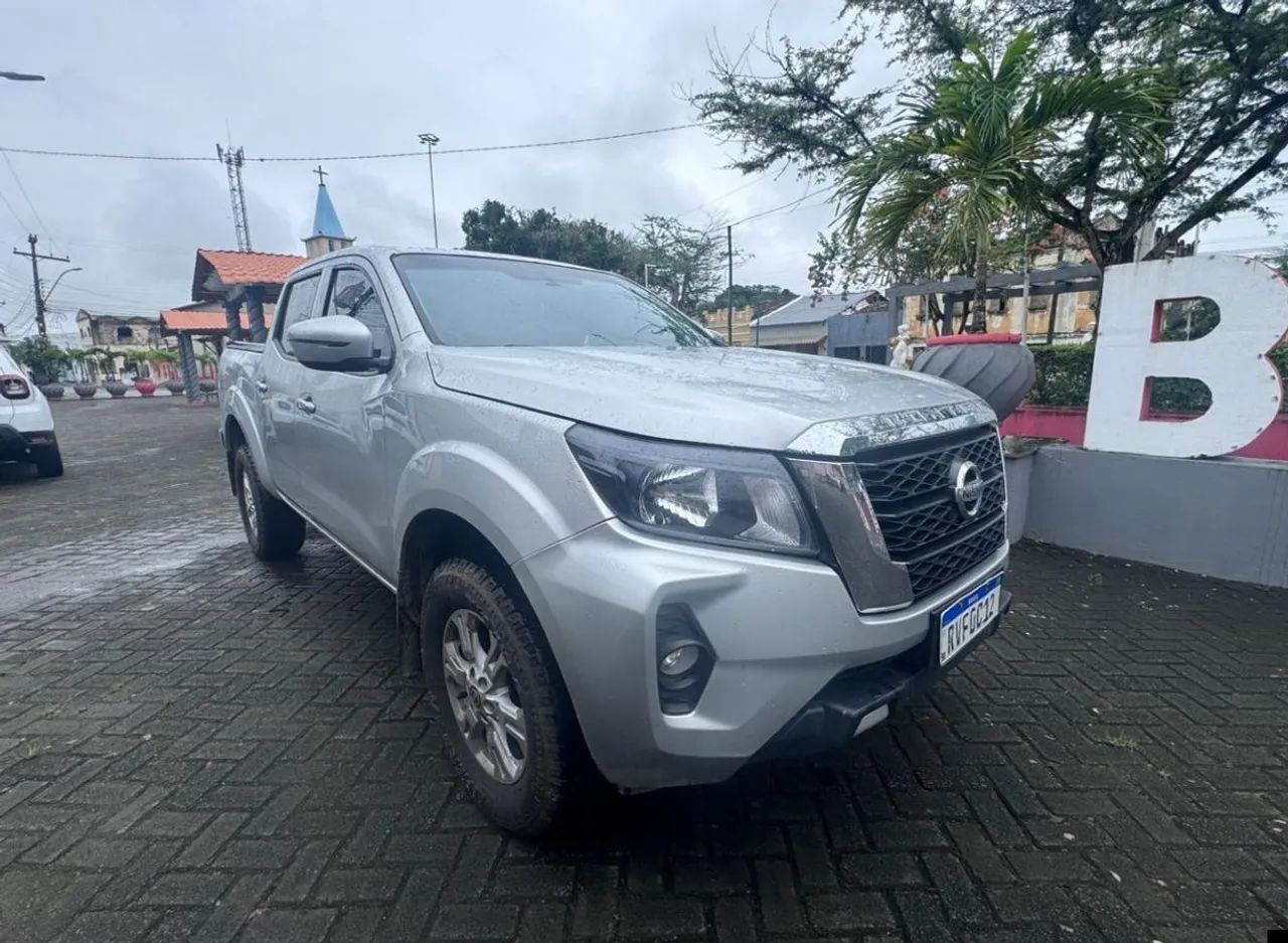 Nissan Frontier 2023