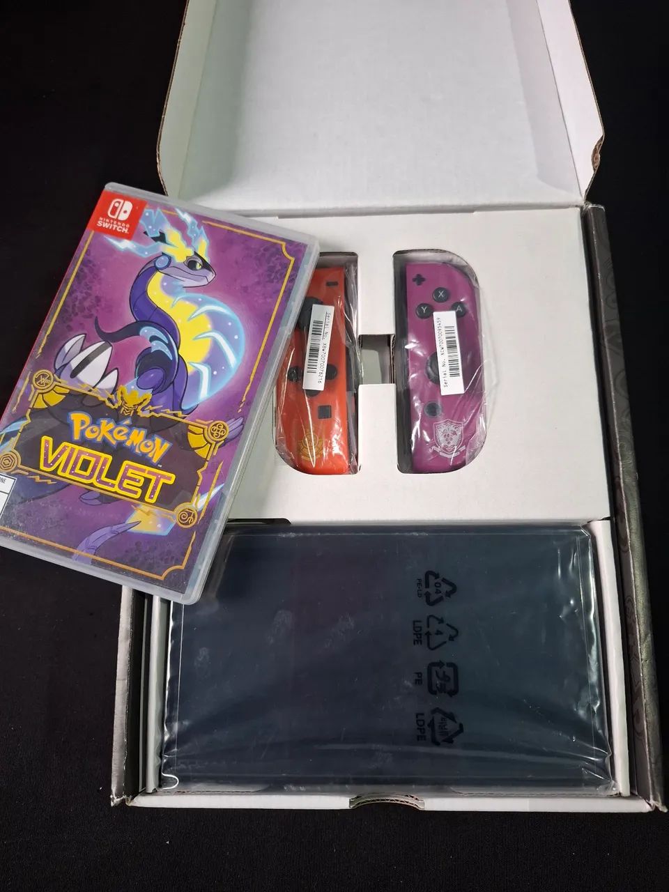 Nintendo Switch Oled Edições Pokémon   - Foto 2