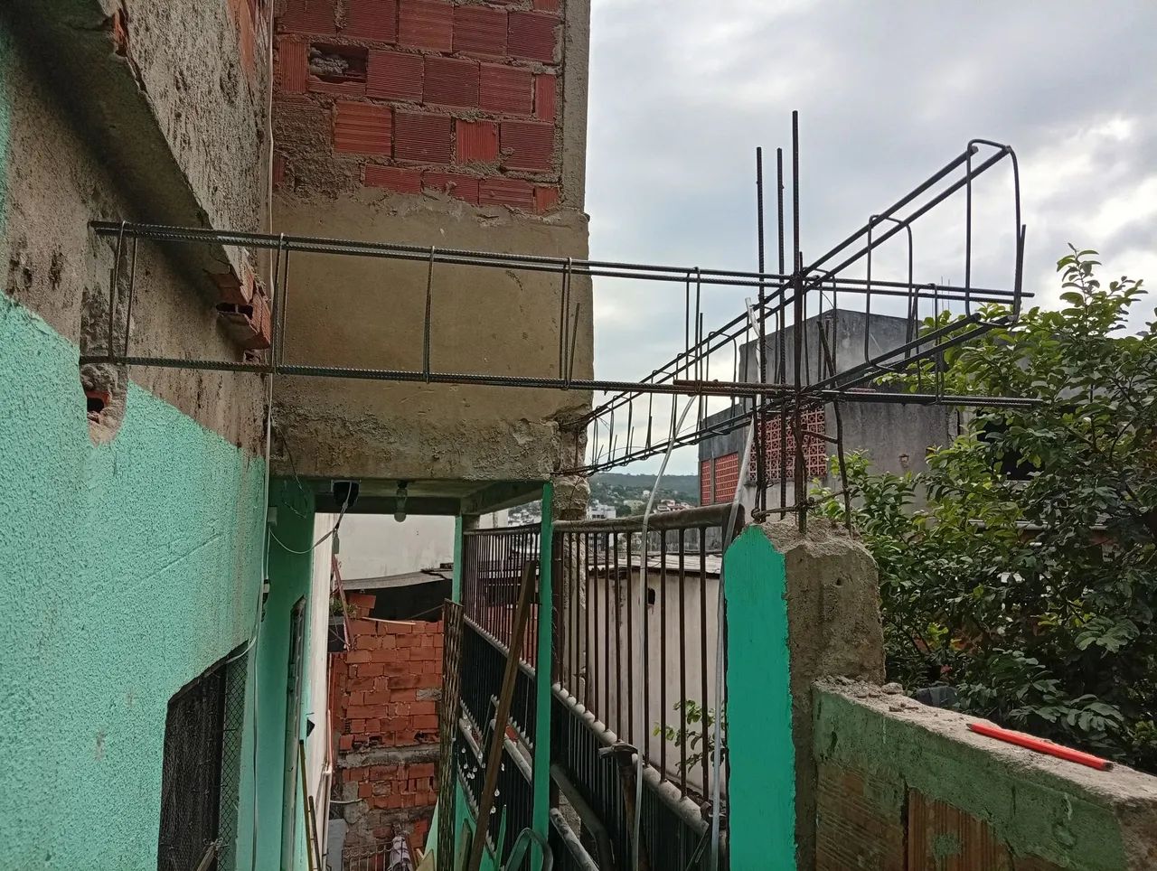 Faço serviço de pedreiro em geral ZAP * - Foto 2