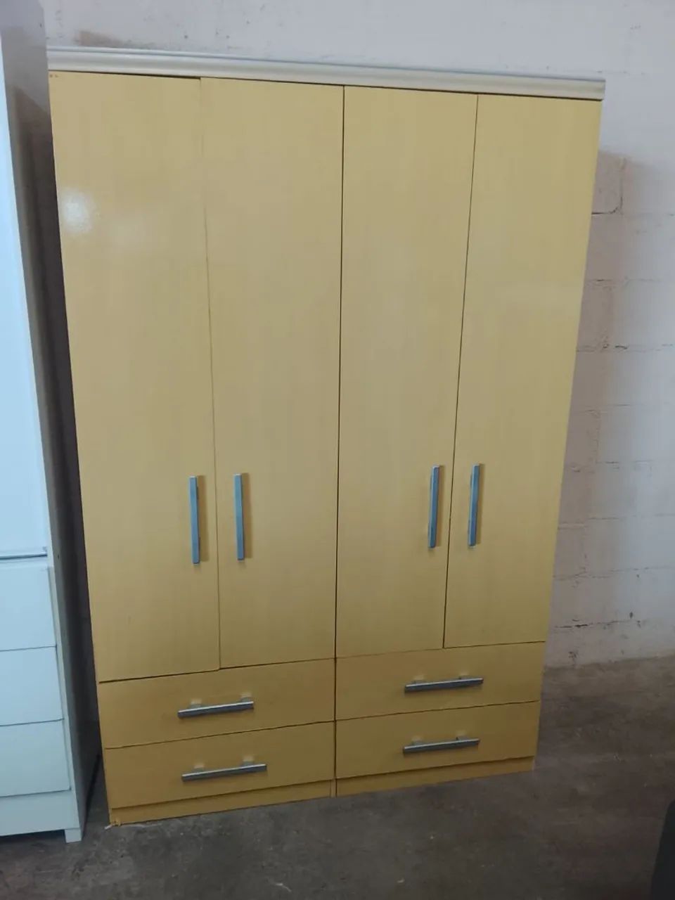 Guarda roupas USADO ENTREGA dentro de Uberlândia MG  - Foto 4