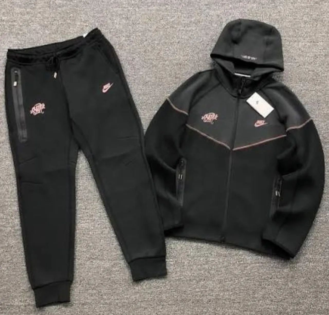 NIKE TECH FLEECE SYNA WORD CONJUNTO  - Foto 3