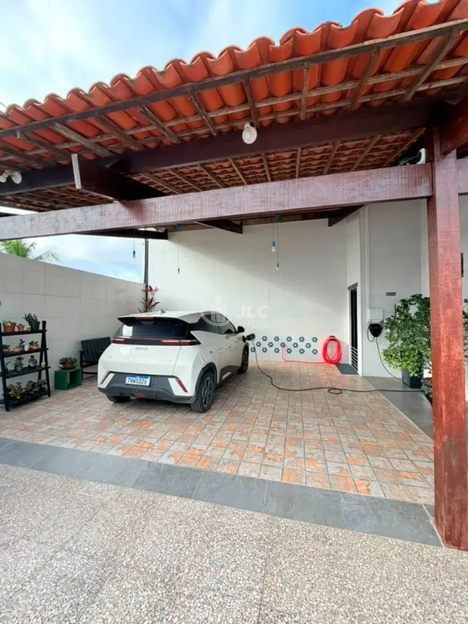 Excelente casa na Aruana em 2 lotes - Foto 5