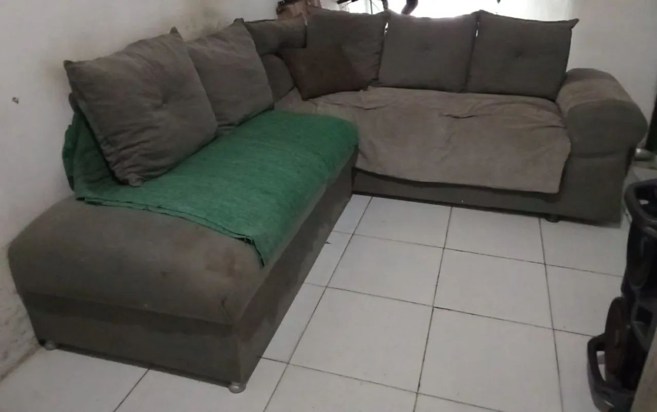 APENAS O SOFÁ DE 3 LUGARES  - Foto 2