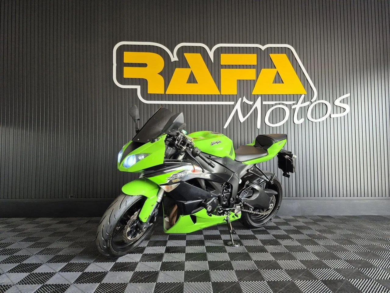 Ninja Zx-6r 600cc 2012 - 1534163558 | OLX