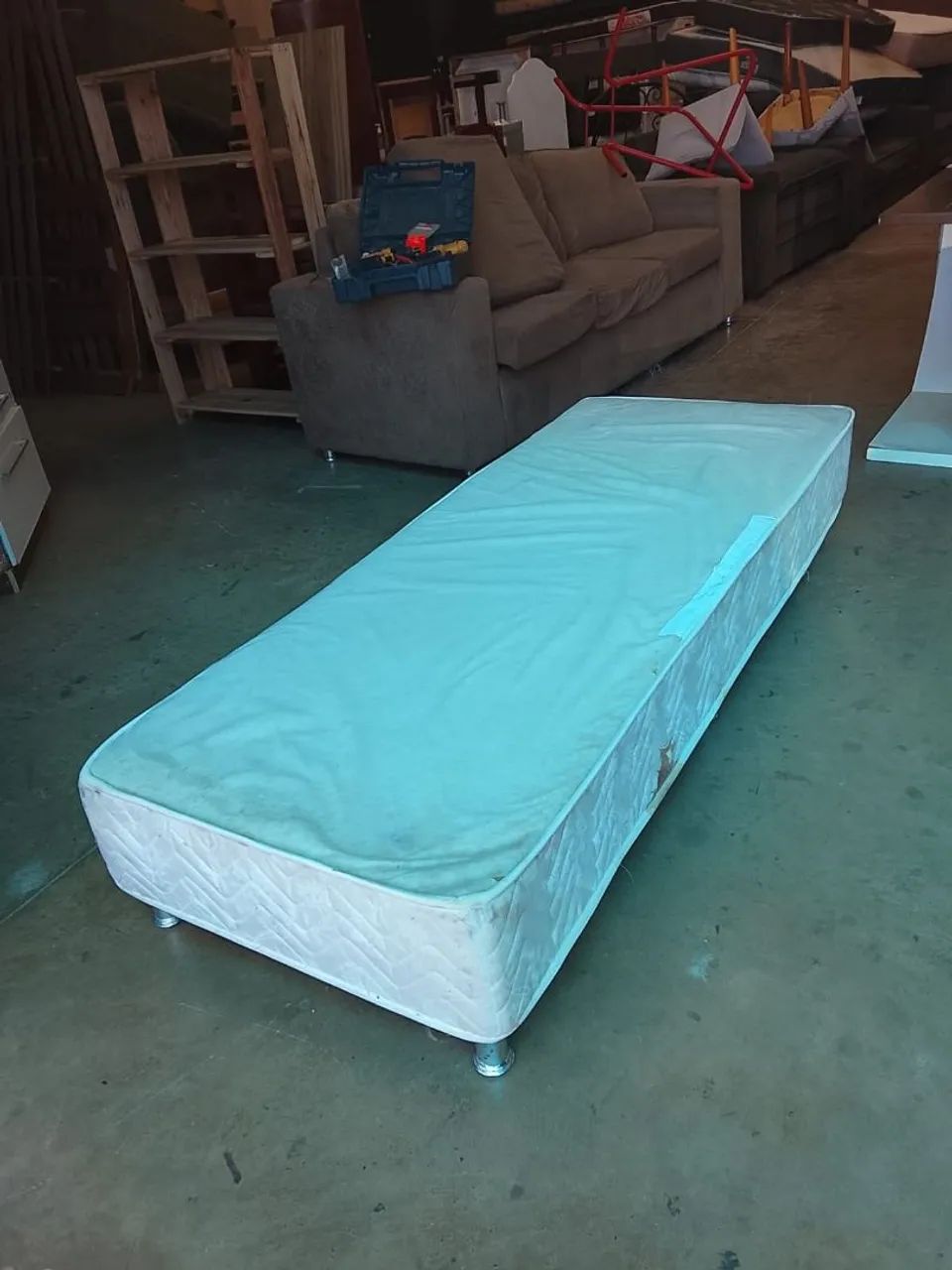 Cama box solteiro USADA ENTREGA dentro de Uberlândia MG  - Foto 2