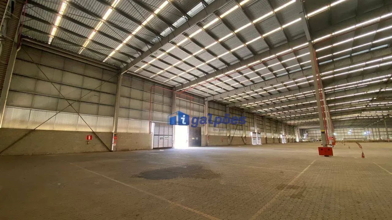 Galpão com 2000 m² no - Parque das Indústrias - Betim/MG