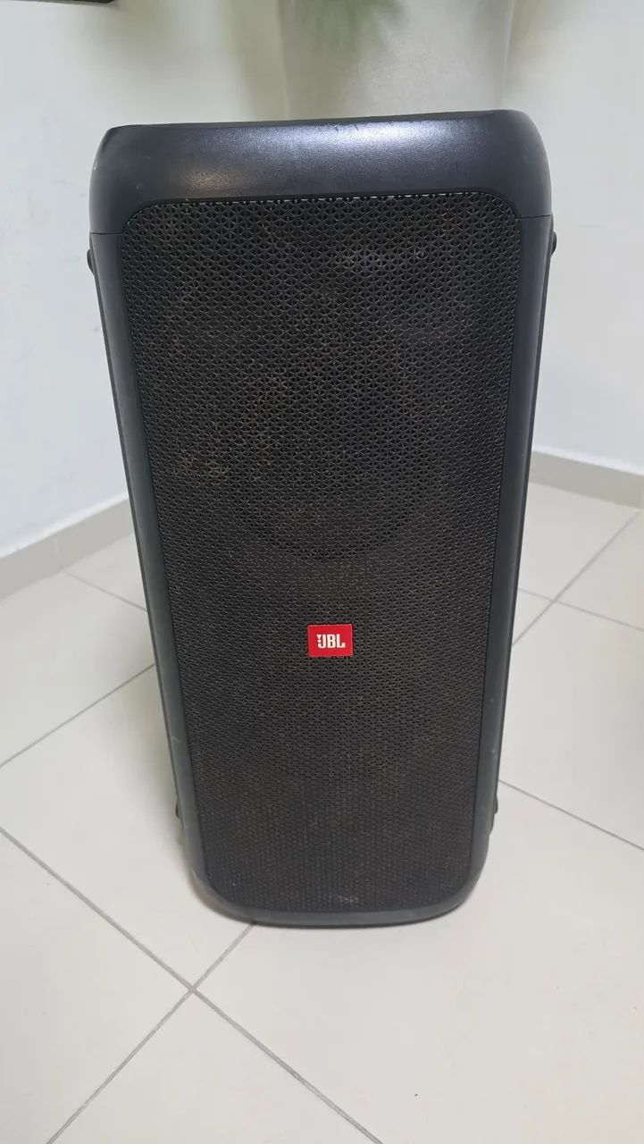 CAIXA DE SOM JBL PARTY BOX 300