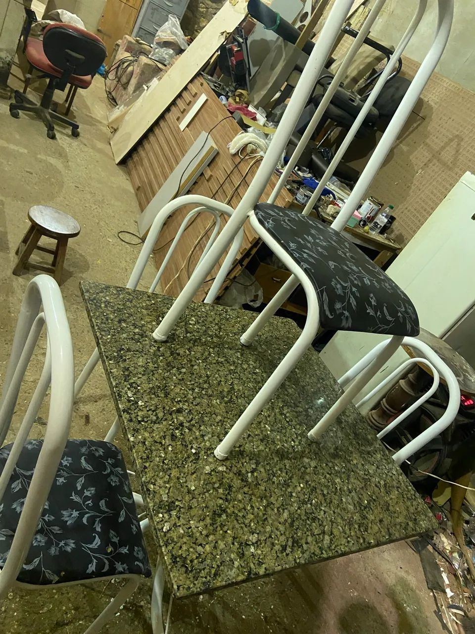 Mesa de mármore 