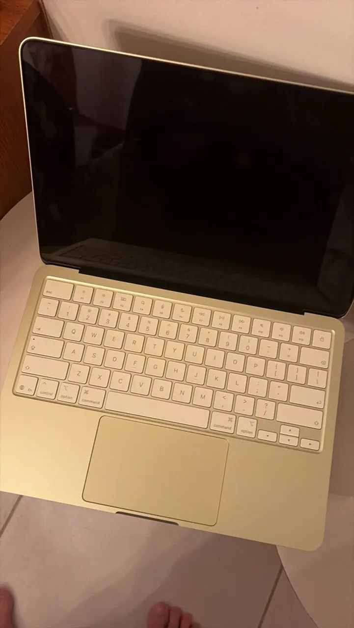 Mac book neo  - Foto 5