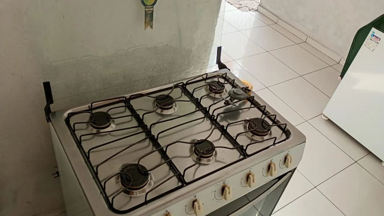 Fogão branco com 6 bocas  - Foto 5