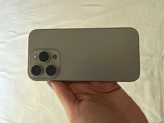 iPhone 15 pro 256gb - Foto 2