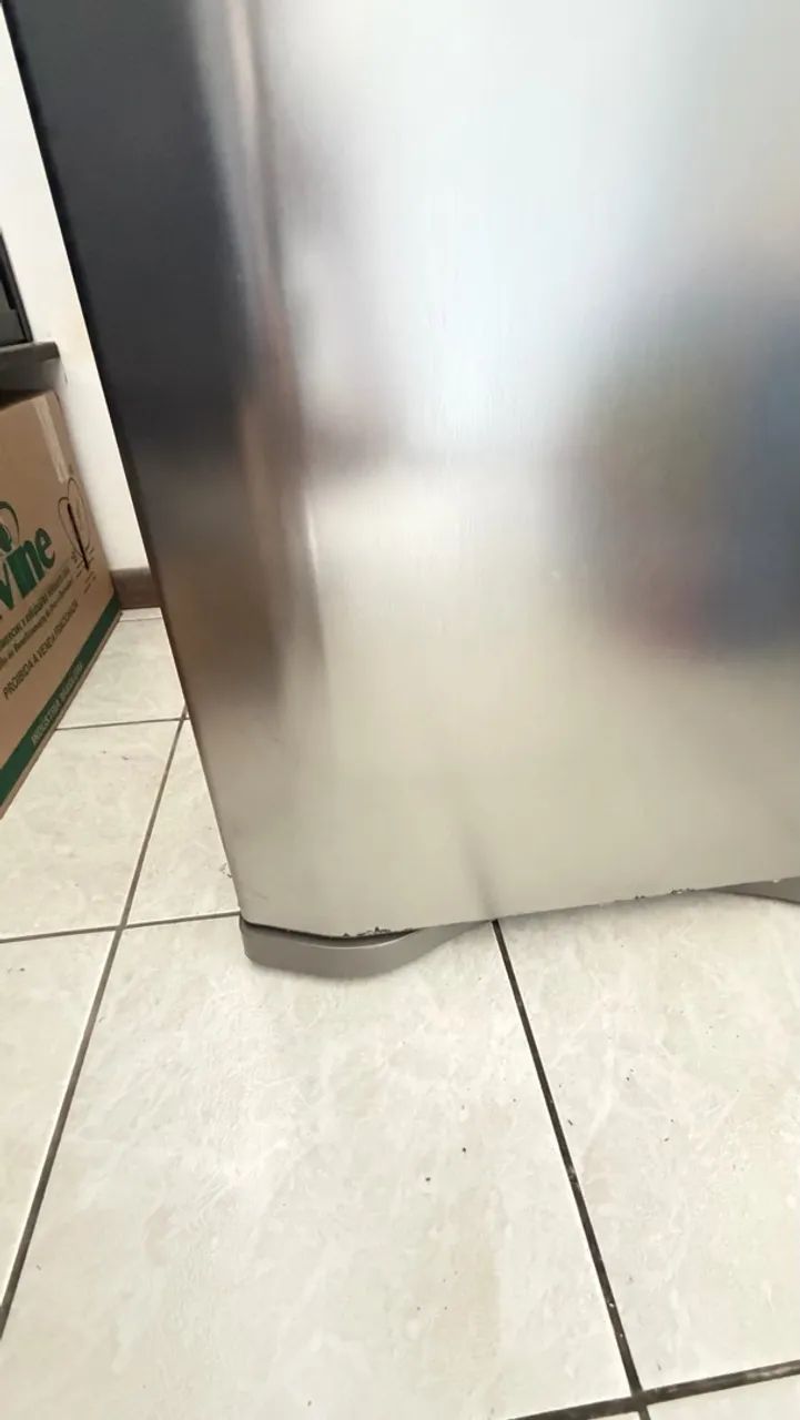 Geladeira Eletrolux inox - Foto 4