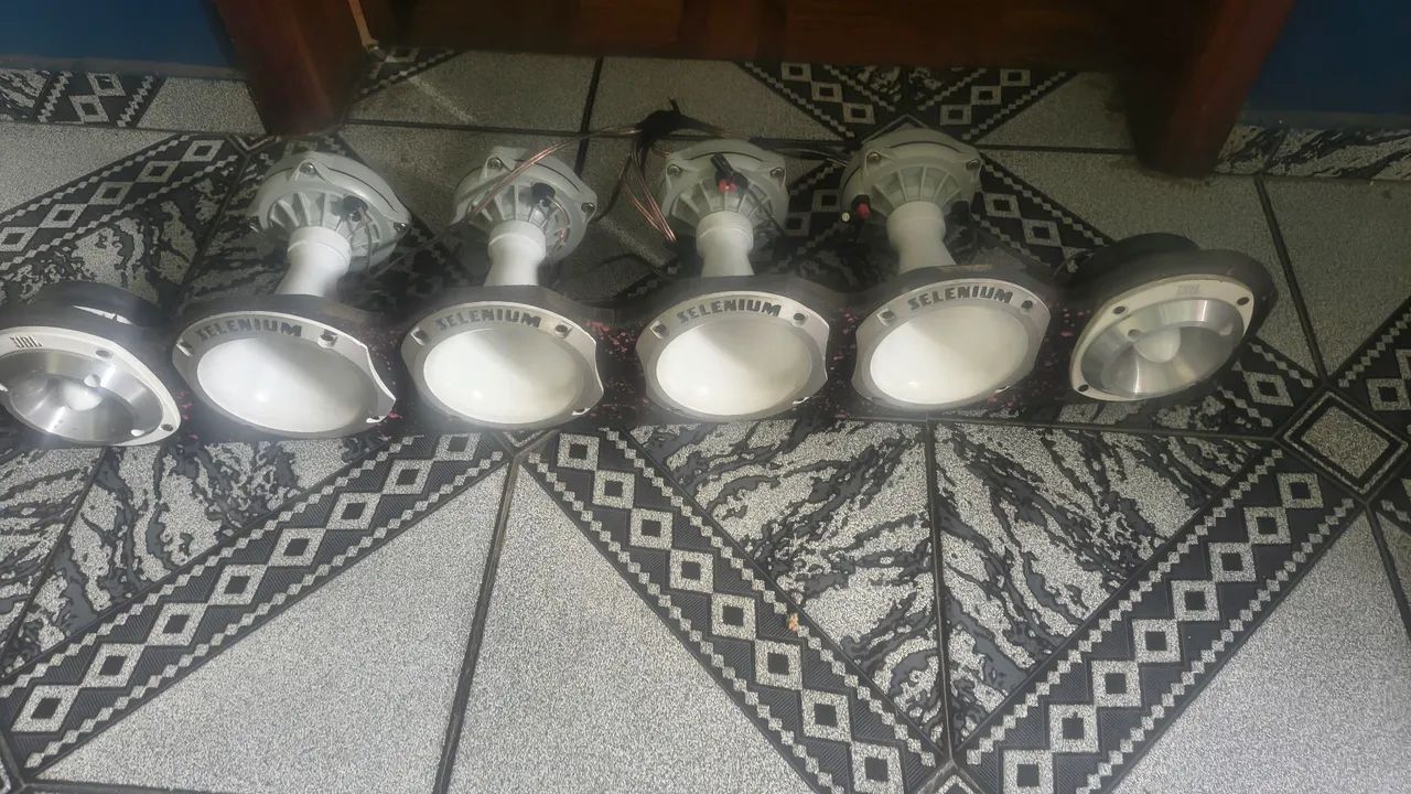 Corneteiro Completo 