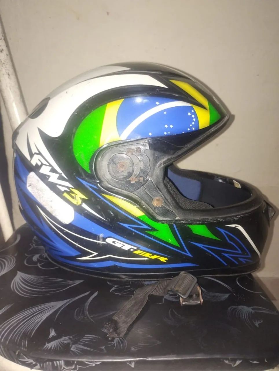 Capacete fw3  - Foto 2