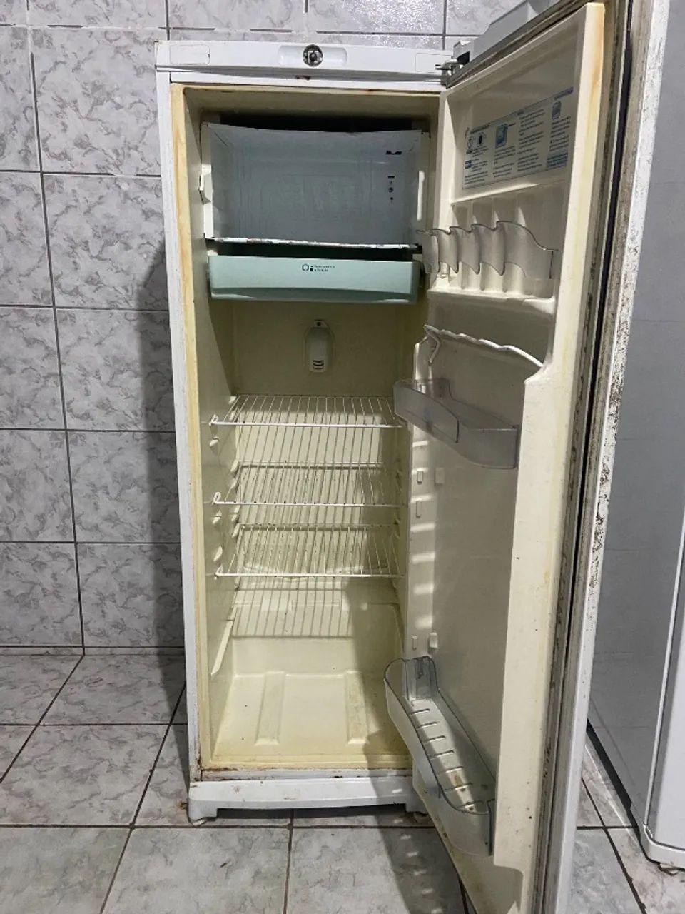 Geladeira - Foto 2