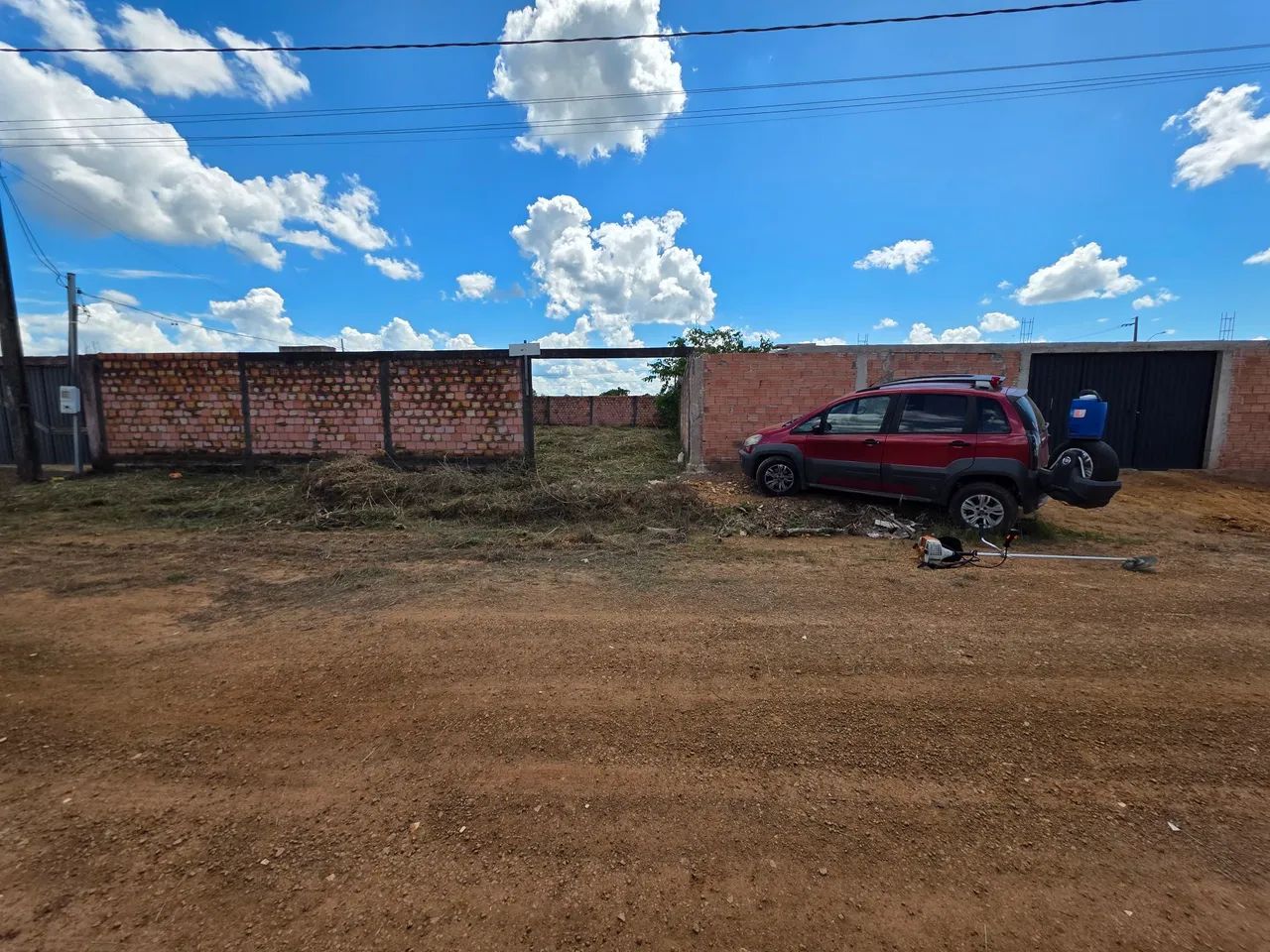 VENDO TERRENO - TODO MURADO - Foto 5