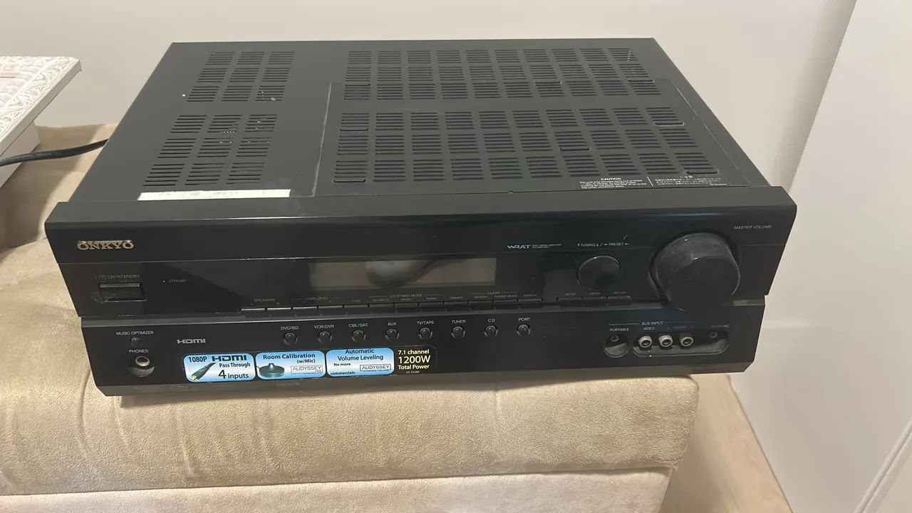 Receiver Onkyo ht-r570