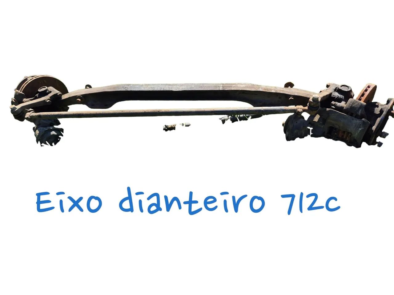 Eixo dianteiro 712
